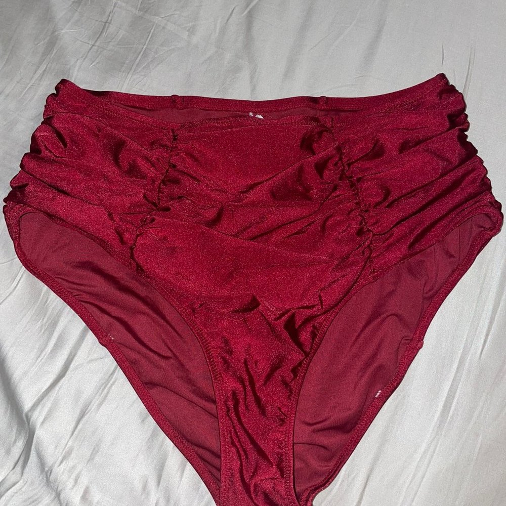 Cupshe - Saige Ruched High Waisted Plus Size Bikini Bottom